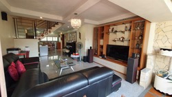 Blk 327 Jurong East Street 31 (Jurong East), HDB Executive #204267381